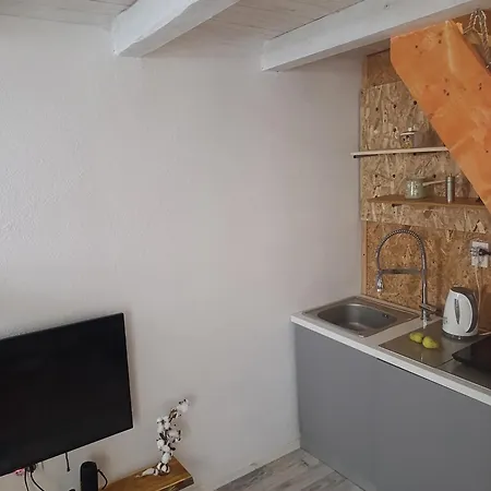 House Maclura Jablanica *