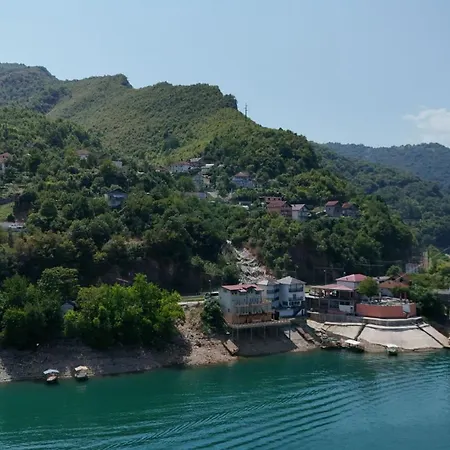 House Maclura Jablanica بيت للعطل Ostrozac (Jablanica)