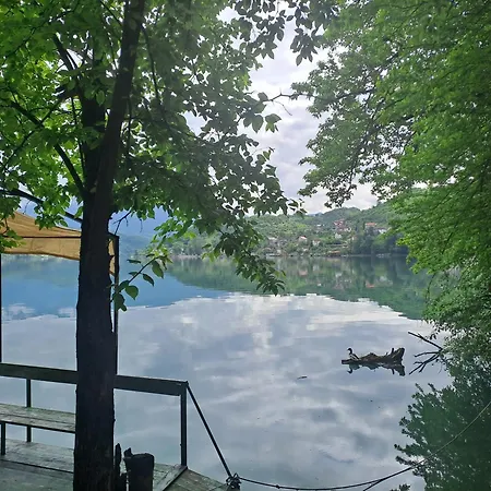 بيت للعطل House Maclura Jablanica *